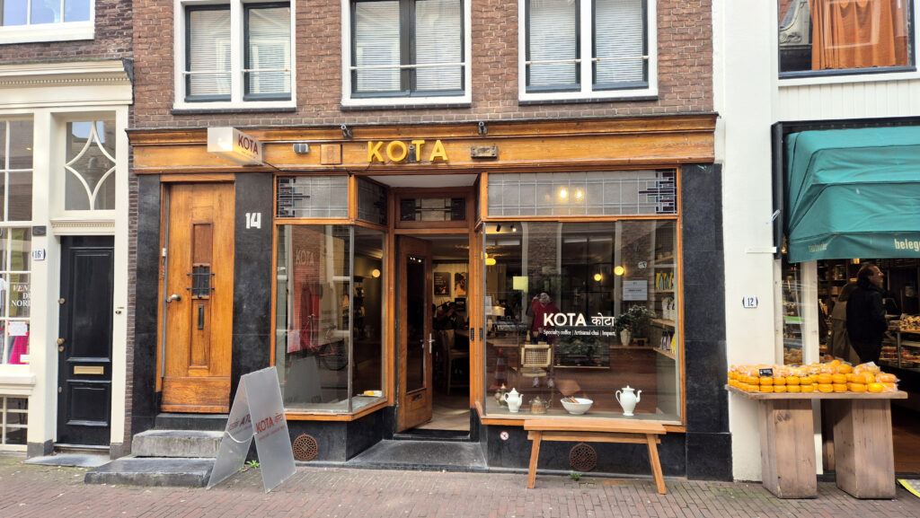 Lichtreclame voor Kota