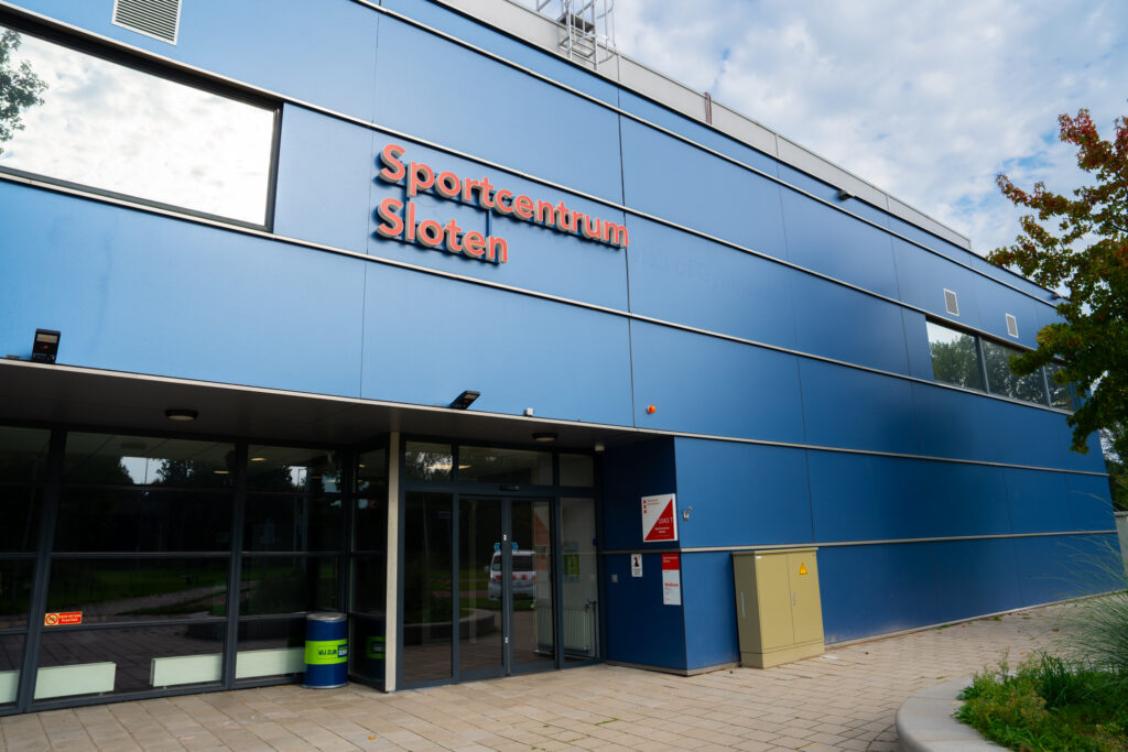 Gevelletters voor Sportcentrum Sloten